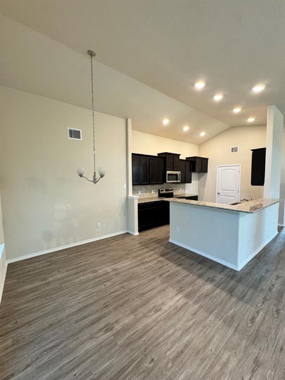 Photo - 203 Plata Ln