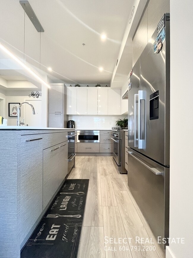 45500 Market Way
