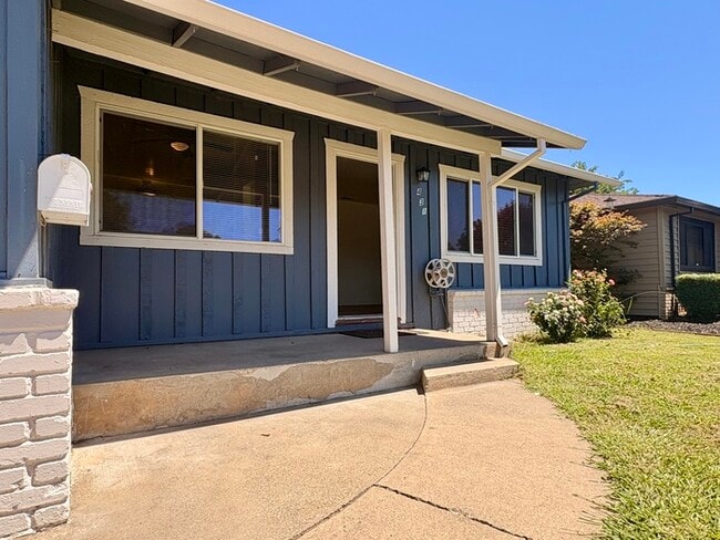 Photo - Great Single Story For Rent in Rio Linda CA! 3 Bedroom 1 Bathroom with large backyard