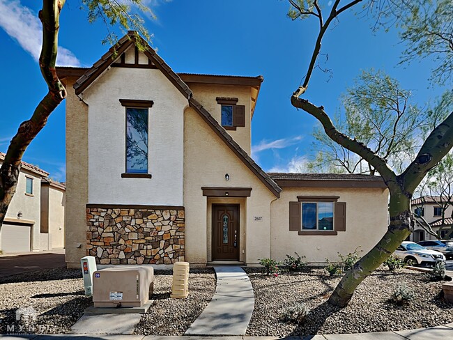 Building Photo - 2507 N 148th Dr