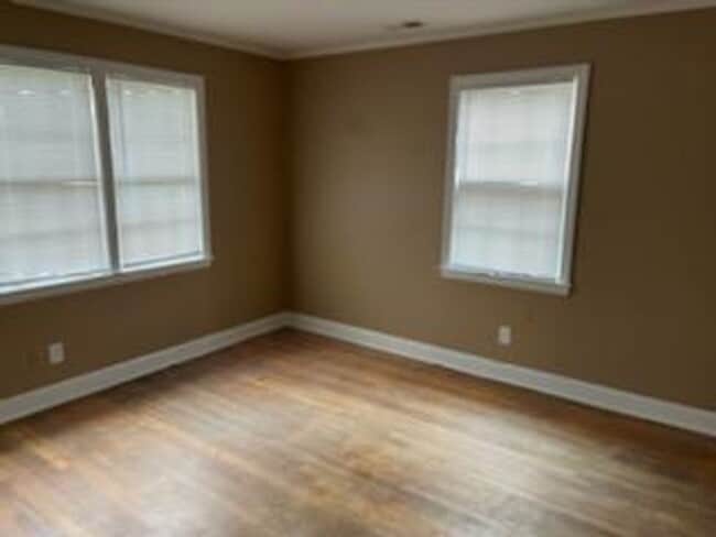 Photo - Under Repair