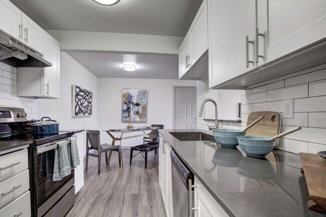 Photo - Taluswood Apartments