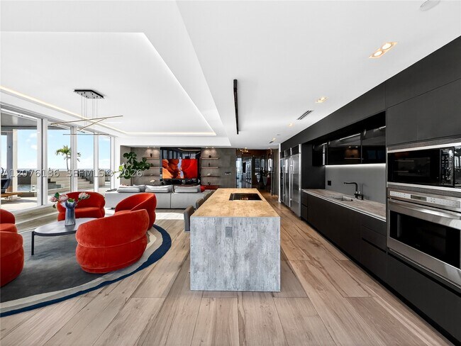 Photo - 2020 N Bayshore Dr Unit 4104