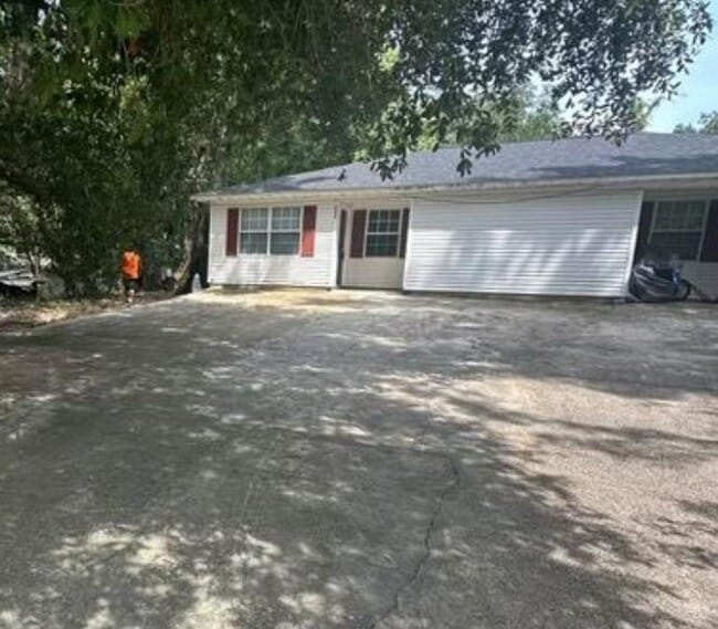 Photo - 2006 Ducayet St Unit 2006