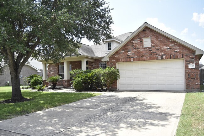 Photo - 18627 Summercliff Ln
