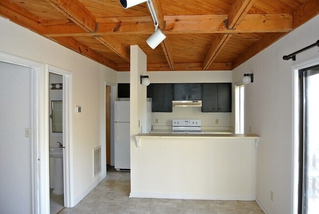 216-A Green St