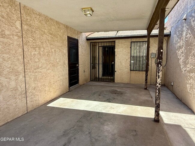 Photo - 3112 Wayside St