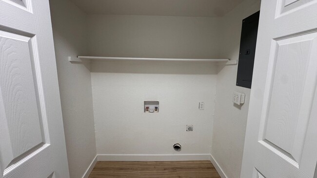 Building Photo - 14500 E 2nd Ave Unit A-107