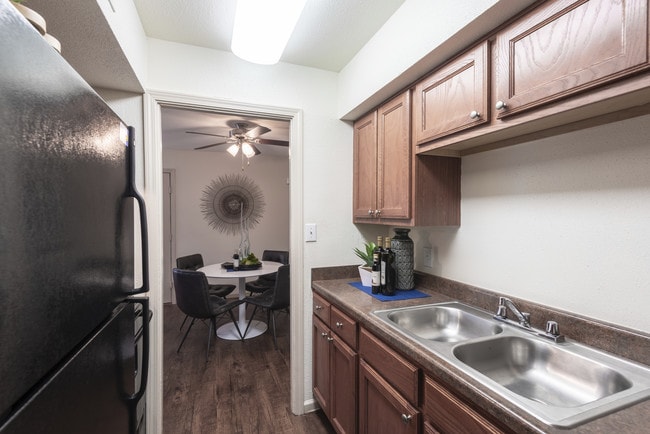 Photo - The Reserve at White Oak