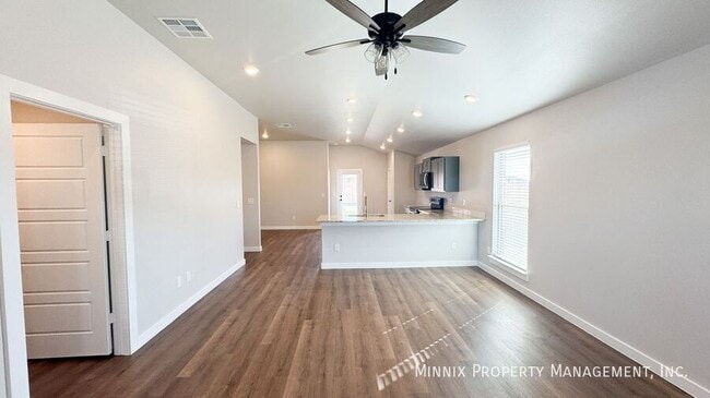 Photo - 2156 Kokomo Ave Casa