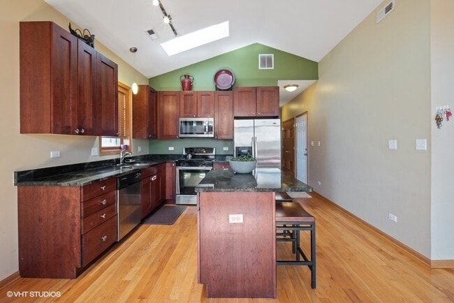 Photo - 6332 S Ellis Ave Unit 3