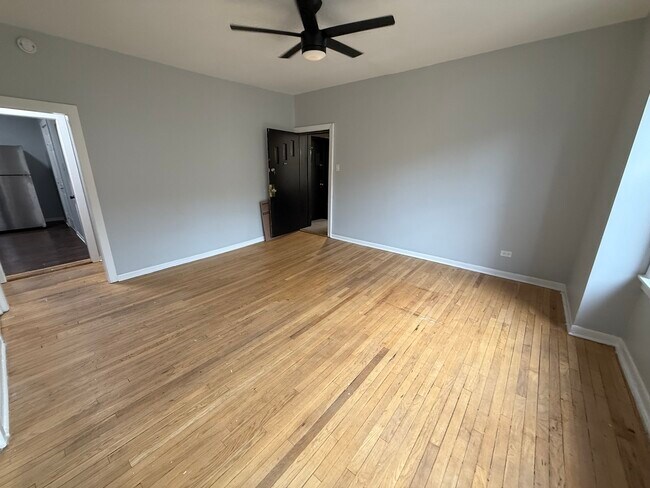 Photo - 1024 E Hyde Park Blvd Unit 3S