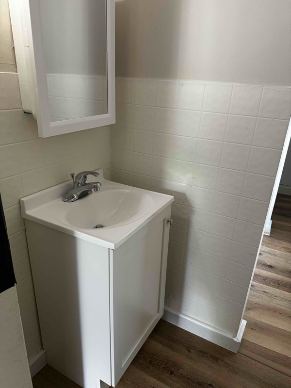 Photo - 452 N Market St