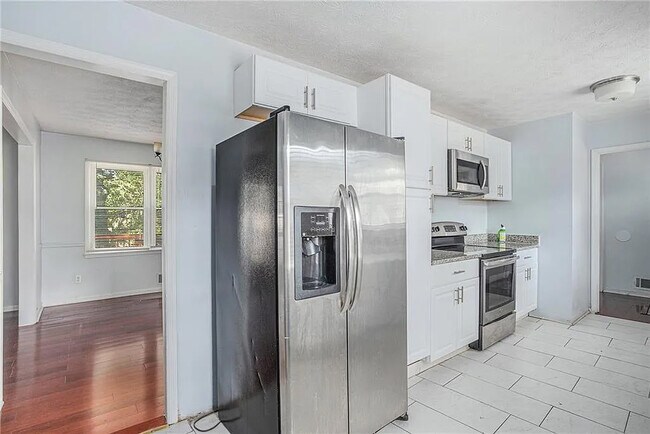 3660 Eagle Woods Cir