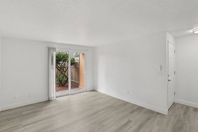 Photo - Highland View Apartments