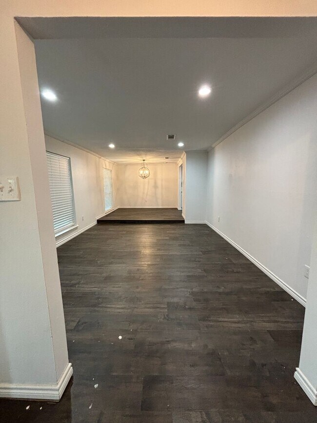 Photo - 6164 Waco Way