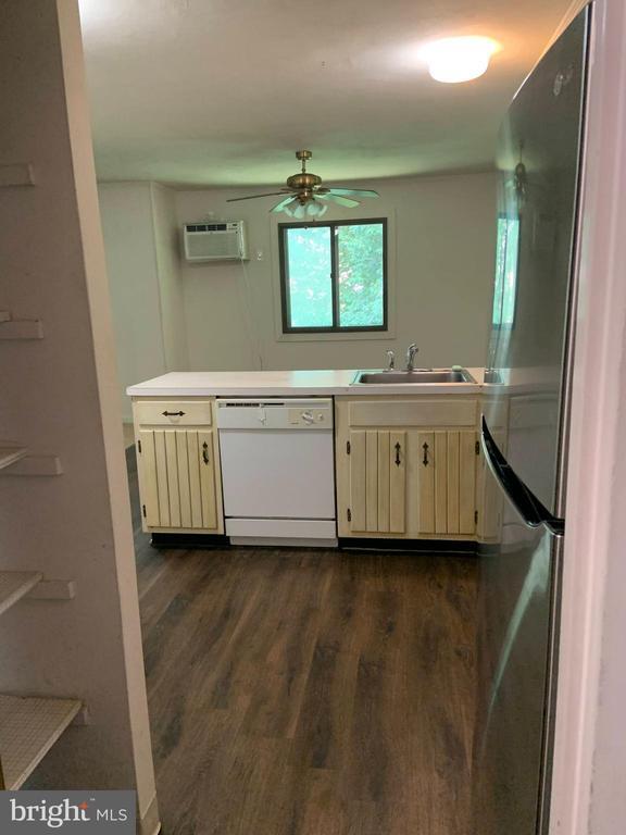 Photo - 400 Campbell Cir Unidad G15