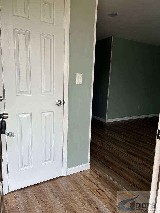Photo - 4191 Knollcroft Rd Unidad 4191