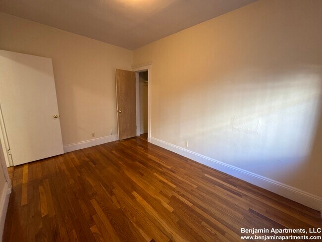 Photo - 122 Washington St Unidad 44