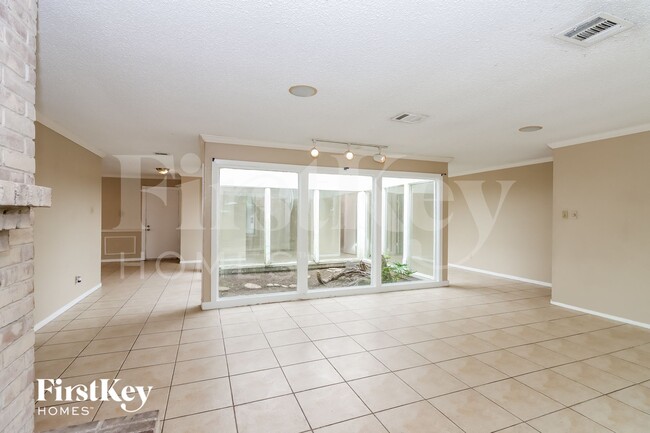 Photo - 7431 Navidad Rd