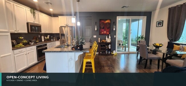 2948 Honey Opal Ave