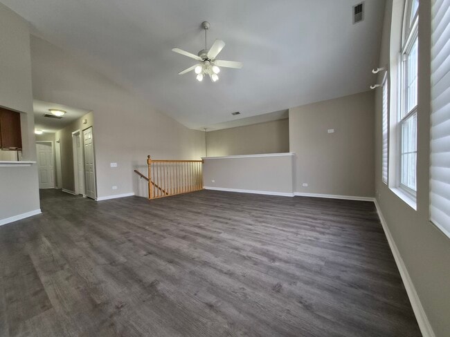 Photo - 2850 Stonewater Dr