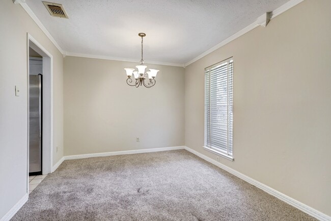 Building Photo - 3706 Haven Pines Dr