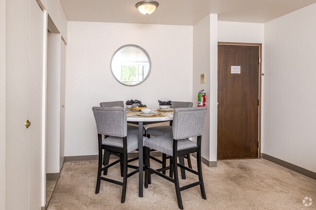 1BR, 1BA - 750SF - Dining Room - St Peter's Apartments - 62+ Senior Housing