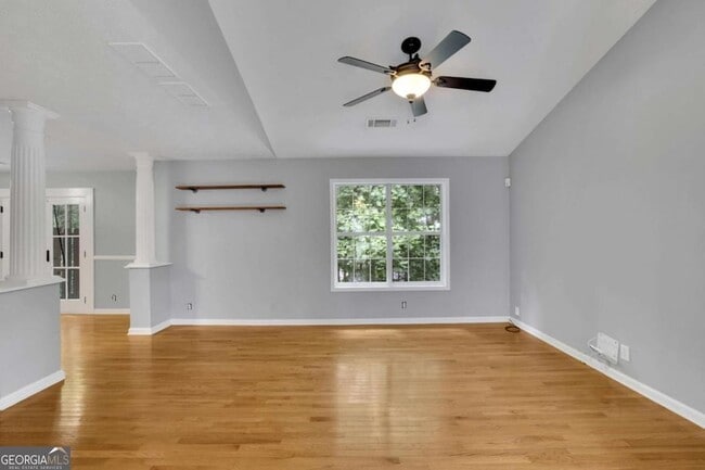Photo - 986 Franklin Ridge Ct