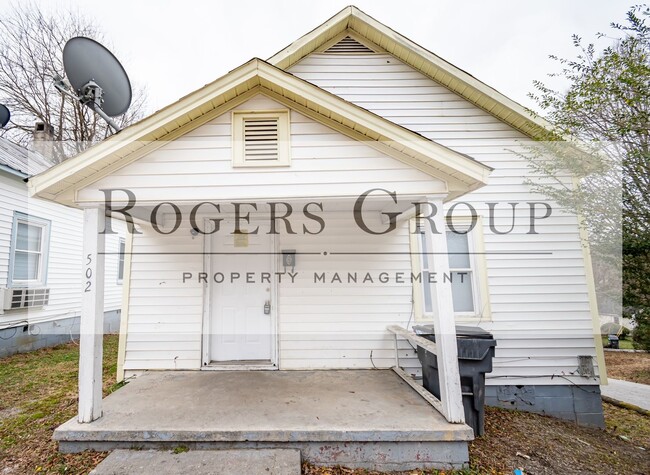 Building Photo - 502 Hilliard St