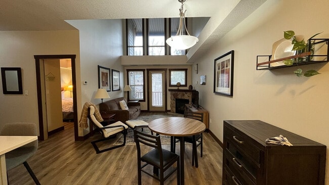 Building Photo - 1639 McDonald Ave