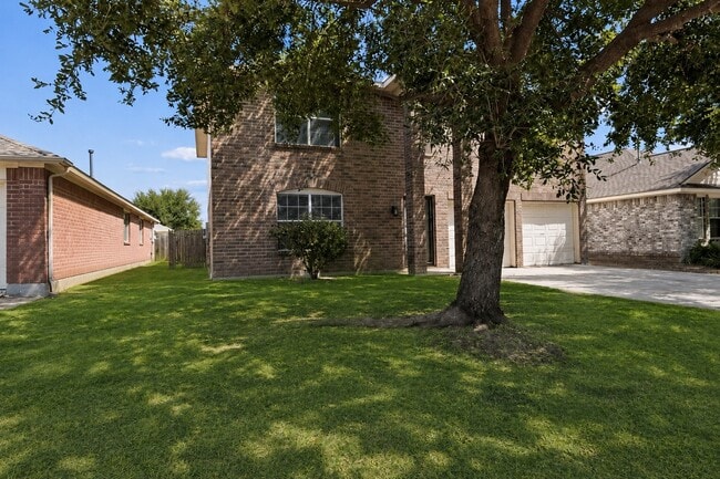 10418 Iris Lake Ct
