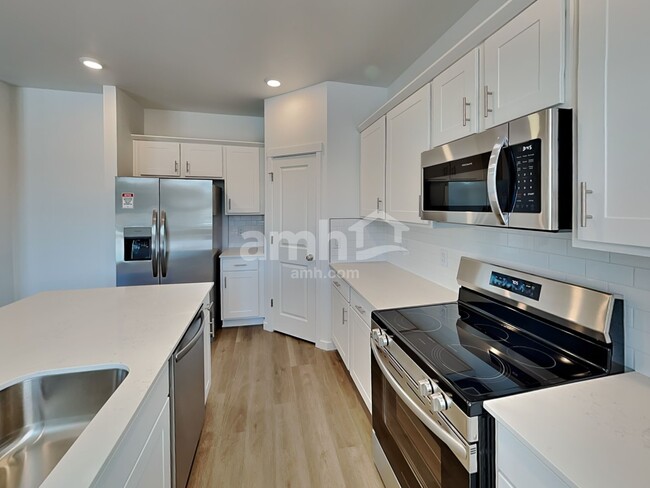 Photo - 26186 E Calhoun Pl