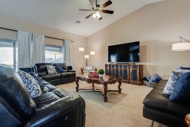 Photo - 1820 Cabana Dr