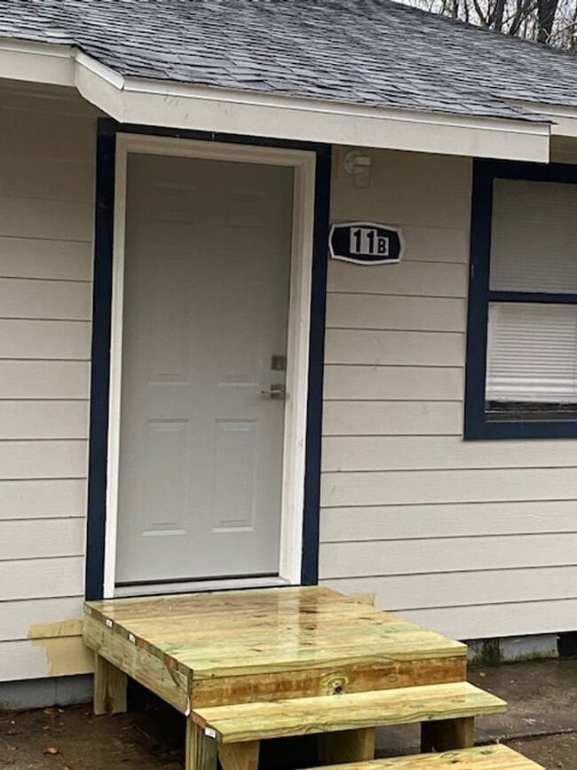 Photo - Quiet Living in the country.