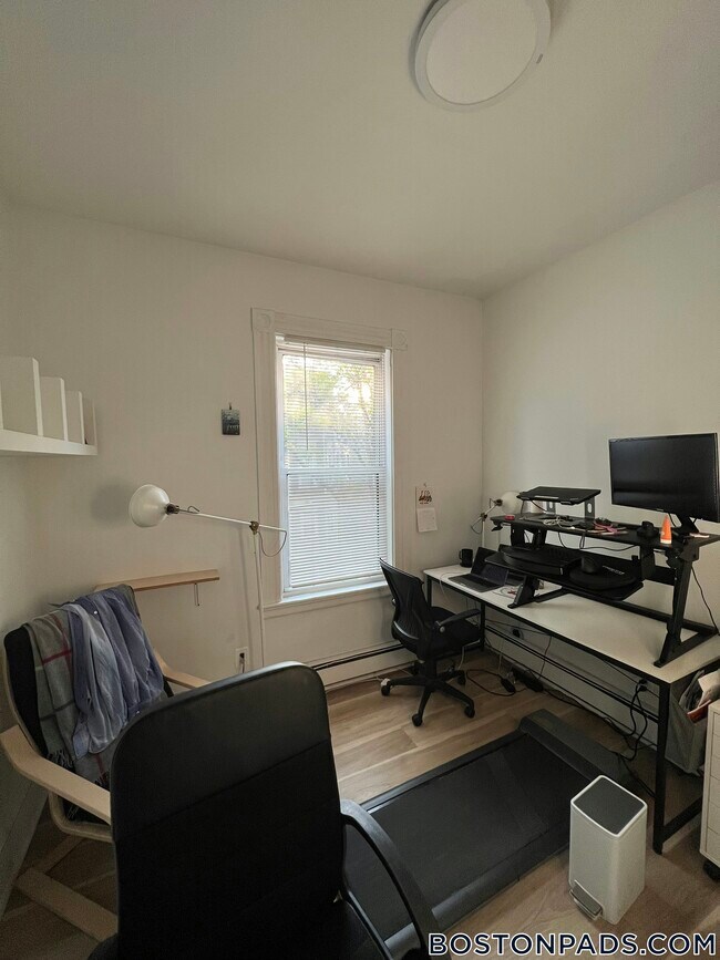 254 Windsor St Unit 2R