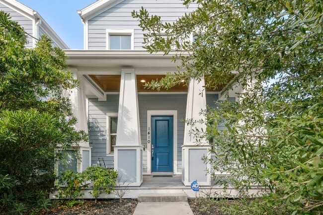 Photo - 1410 E Curtis St