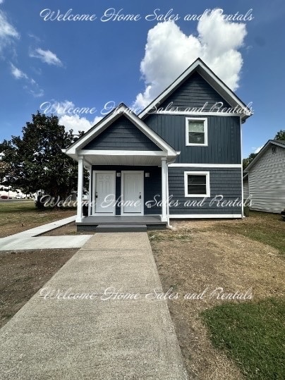 Building Photo - 208 E 17th St