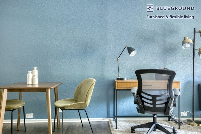 Photo - 3654 Barham Blvd Unidad FL3-ID788