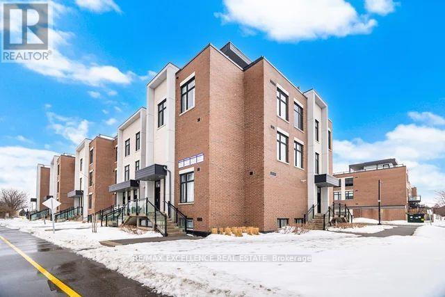 Photo - 9560 Islington Ave.