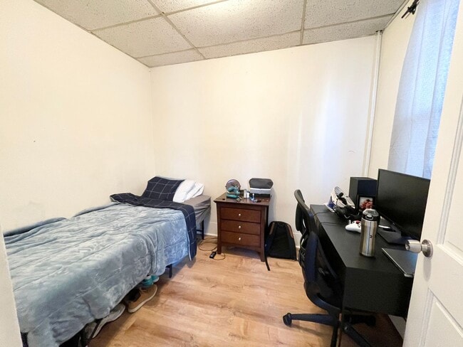 Photo - Mission Hill 3bed / 1bath $4800 available September 1st