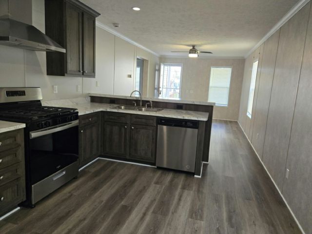 Photo - 454 Warbler Ln