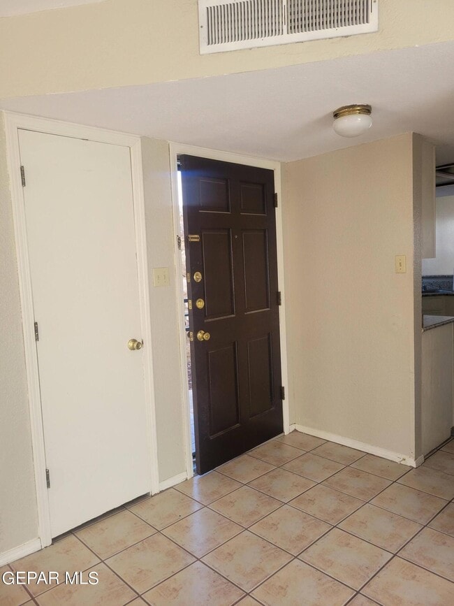Photo - 3200 Mountain Ridge Dr