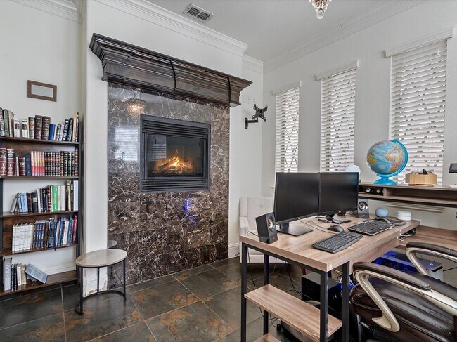 Photo - 1506 Hennessey Dr