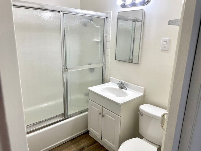 Photo - 397 N 15th St Unit Main House