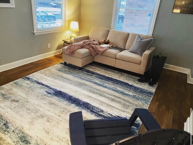 Photo - 2011 Waverly