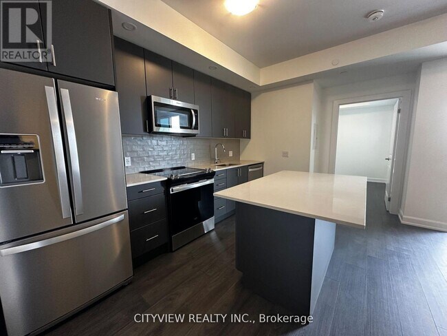Photo - 3220 William Coltson Ave Unité 801