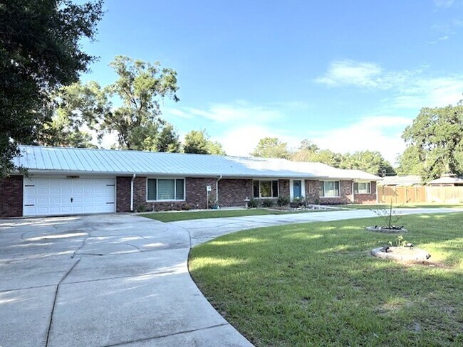 Photo - Gorgeous DeLand Home with Pool!