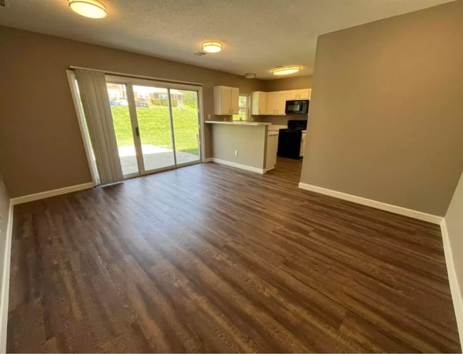 Photo - Lakewood Flats and Townhomes Unit SC4909