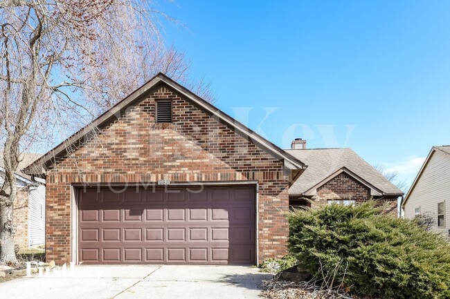 Building Photo - 1651 Parkthorne Dr